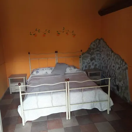 Agriturismo Valle Alcantara Bauernhof